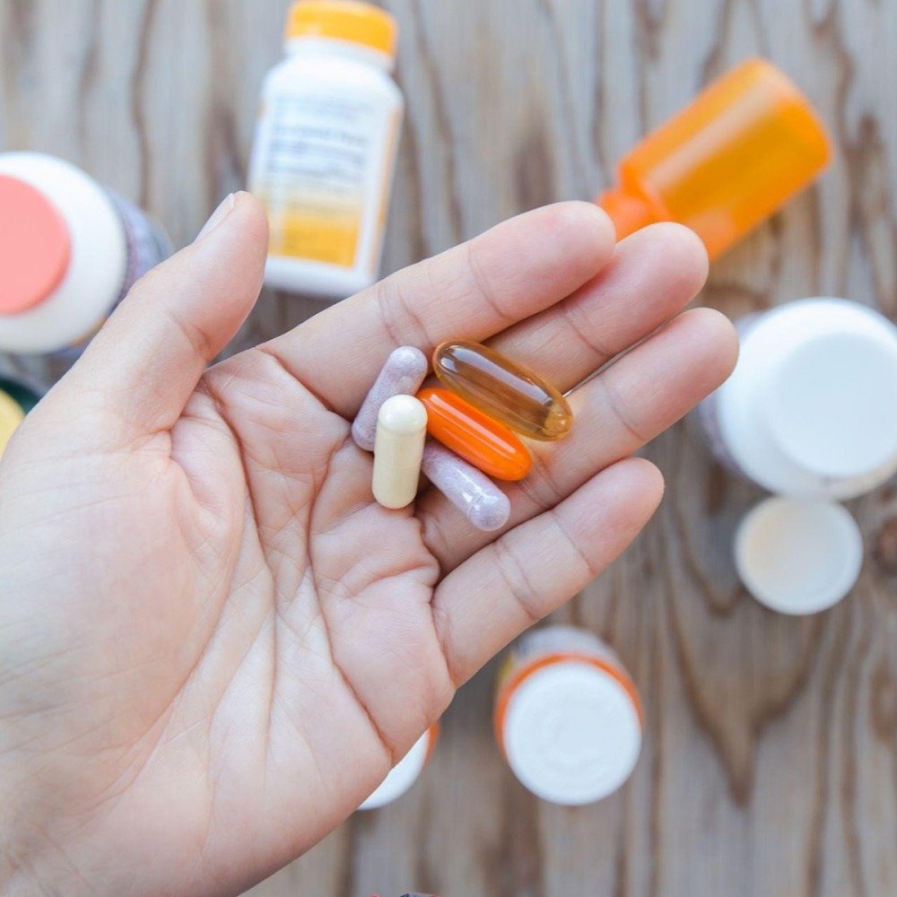 Por que o consumo diário de suplementos pode fazer mais mal do que bem?