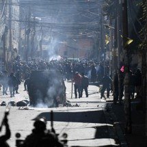 Bolívia decreta estado de exceção após mais de um mês de protestos - MARVIN RECINOS / AFP