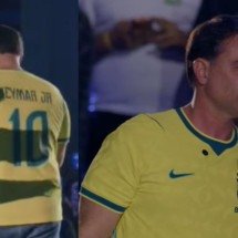 Um dia após Lula criticar Neymar, Flávio Bolsonaro usa camisa do jogador - Reprodução/Youtube Flávio Bolsonaro