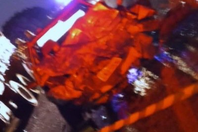 Motorista de carro morreu e passageiro foi socorrido pelo Samu em acidente na MGC-135 -  (crédito: Redes sociais/Reprodução)
