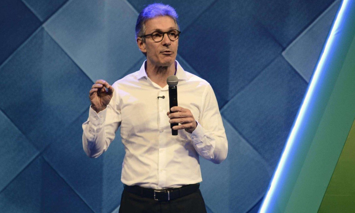 'Não tenho rabo preso', diz Zema sobre nunca ter se encontrado com Vorcaro