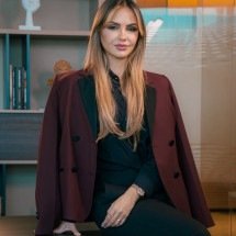 De empreendedora a articuladora de investimentos: a trajetória de Fernanda Lo Re entre Brasil e Dubai
 - PulseBrand