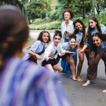 Coaduna Cia de Dança revisita lembranças da infância para falar do presente