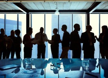 O que vejo, de dentro das empresas, é um padrão que se repete: tratamos problemas de pessoas de forma reativa -  (crédito: freepik.com)
