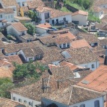 MG: suspeito de roubar farmácia escala pedreira e escapa de perseguição - Beto Novaes/EM/D.A Press