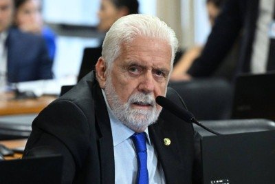 A favorita para substituir Jaques Wagner na liderança do governo no Senado -  (crédito: Foto: Carlos Moura/Agência Senado)