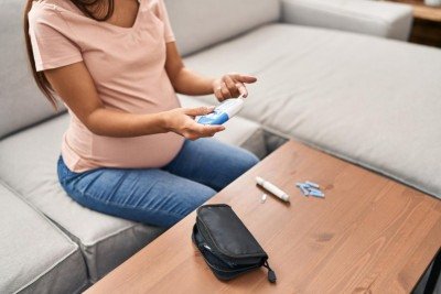 Para controlar, é possível combinar acompanhamento médico, hábitos saudáveis e novas tecnologias -  (crédito: krakenimages.com/Magnific)