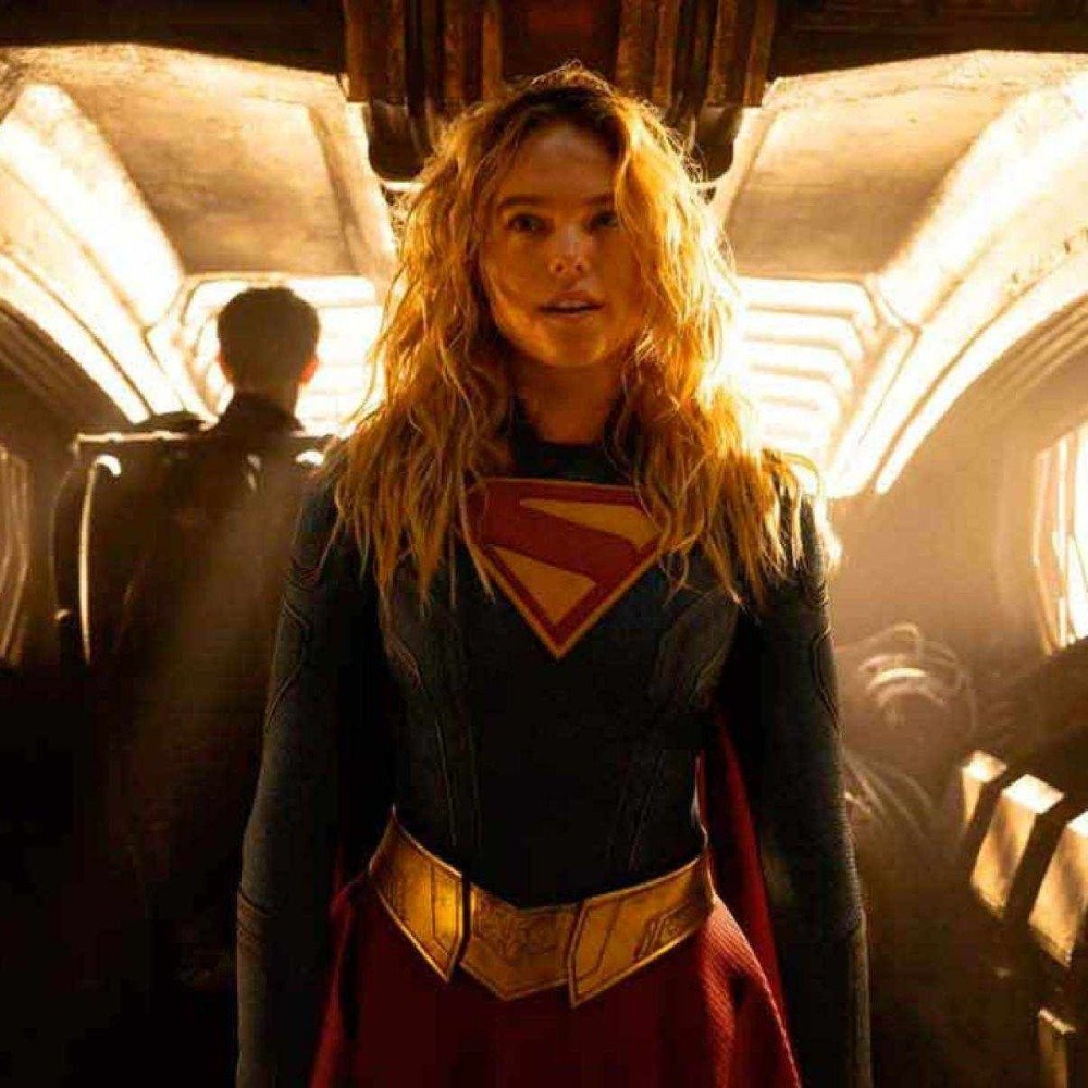 Complicada e imperfeitinha, Supergirl estreia hoje nos cinemas