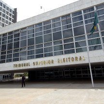 TSE cria conselho para monitorar desinformação e IA nas eleições - Wikimedia Commons/ Jos&eacute; Cruz