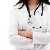 Mulheres já são maioria na medicina e redesenham vestuário da profissão - Magnific