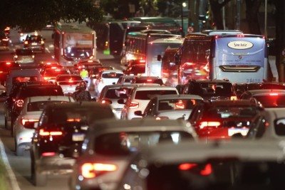 Transito na Avenida Afonso Pena, sentido Mangabeiras -  (crédito: Marcos Vieira/EM/DA. Press)