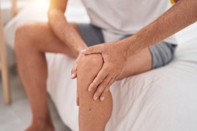 Adultos com HPP frequentemente relatam dificuldade de deambulação, fadiga intensa ou dor moderada a grave -  (crédito: krakenimages.com/Magnific)