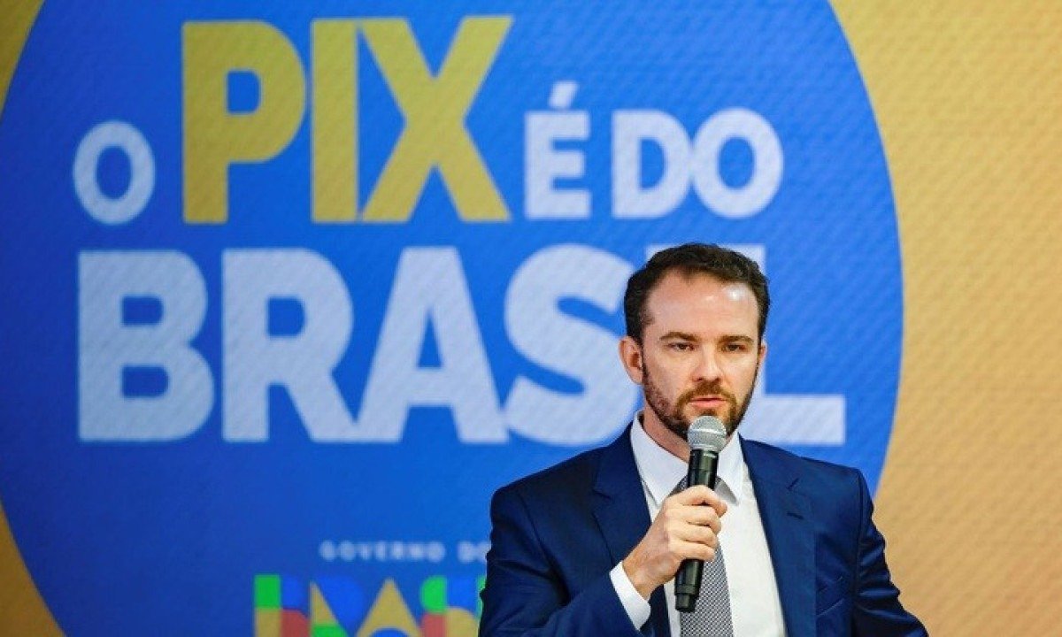 Ministro associa figura de Flávio Bolsonaro a 'machismo e ditadura' - PR/ Ricardo Stuckert 