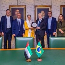 FGV e universidade dos Emirados firmam acordo de cooperação - DINO