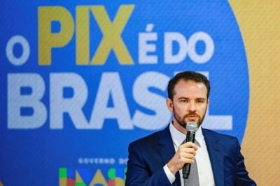 Durigan cita machismo ao rebater Fl&aacute;vio Bolsonaro sobre reforma tribut&aacute;ria -  (crédito: PR/ Ricardo Stuckert )