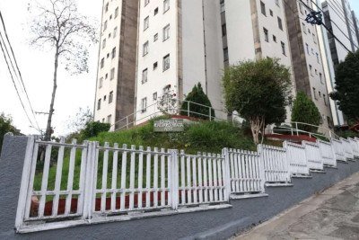 O crime ocorreu, na Rua Álvaro Mata, Bairro Nova Cachoeirinha, Região Noroeste da capital
 -  (crédito: Marcos Vieira/EM/DA.Press)