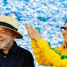 Lula e aliados combinam Pix e Copa do Mundo para tentar desgastar Flávio - Foto: Ricardo Stuckert / PR