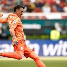 Uruguai: Muslera é substituído no intervalo após falhar no gol da Espanha - No Ataque Internacional
