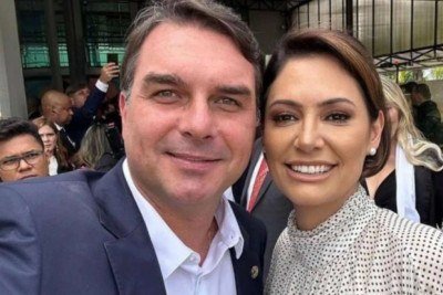 Flávio Bolsonaro e Michelle Bolsonaro -  (crédito: Reprodução/Redes Sociais )