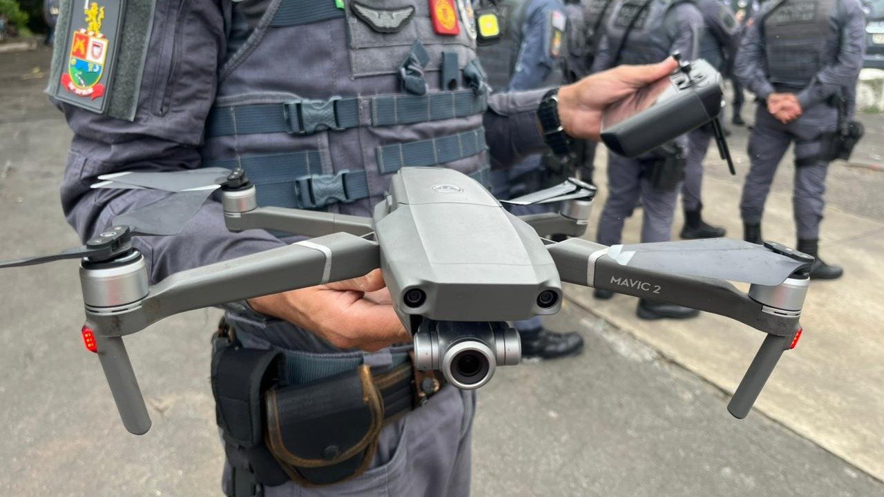 Como a polícia usa tecnologia de ponta para combater o narcotráfico