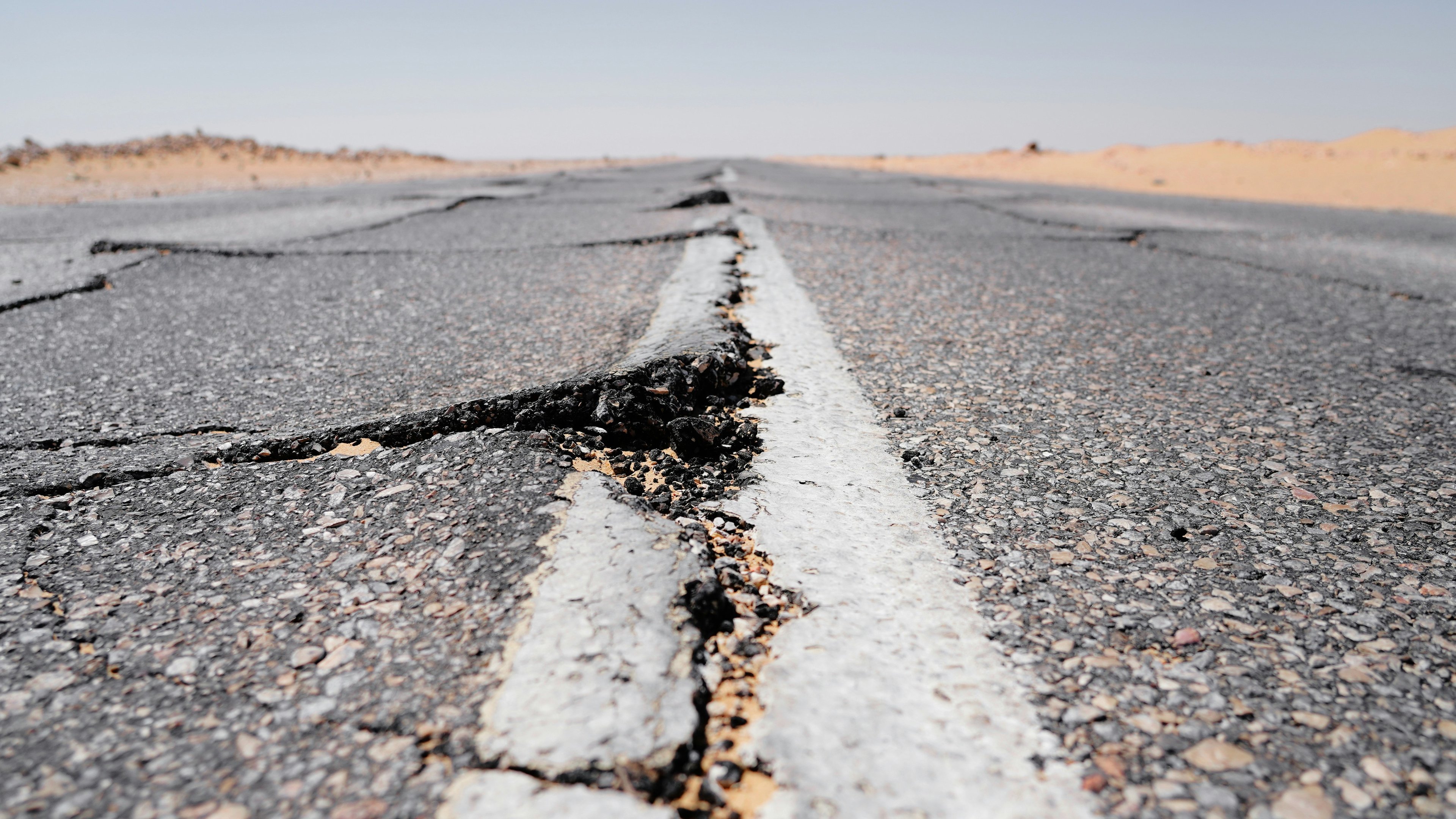 Por que acontecem terremotos? Entenda o movimento das placas tectônicas - Unsplash/ Jens Aber