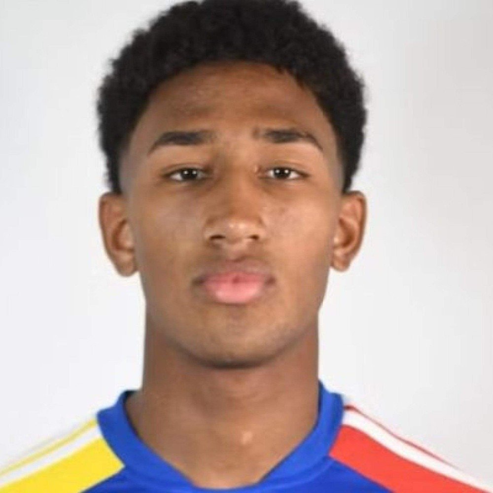 Promessa do futebol venezuelano, de 18 anos, morre em terremoto