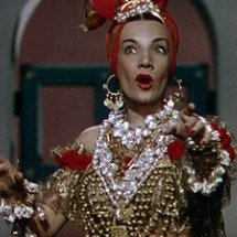Carmen Miranda além do turbante