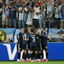 Argentina vence a Jordânia, vai ao mata-mata com 100% e Messi bate mais um recorde - No Ataque Internacional