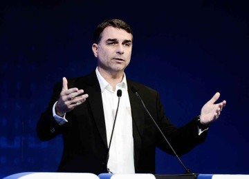 A visita de Flávio Bolsonaro (PL) a Washington trouxe o debate sobre a influênica externa sobre os rumos da política brasileira
 -  (crédito: Minervino Júnior/CB/D.A Press – 22/6/26)