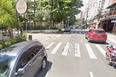 O assalto ocorreu na Rua Bacaetava, em São Paulo -  (crédito: Reprodução)