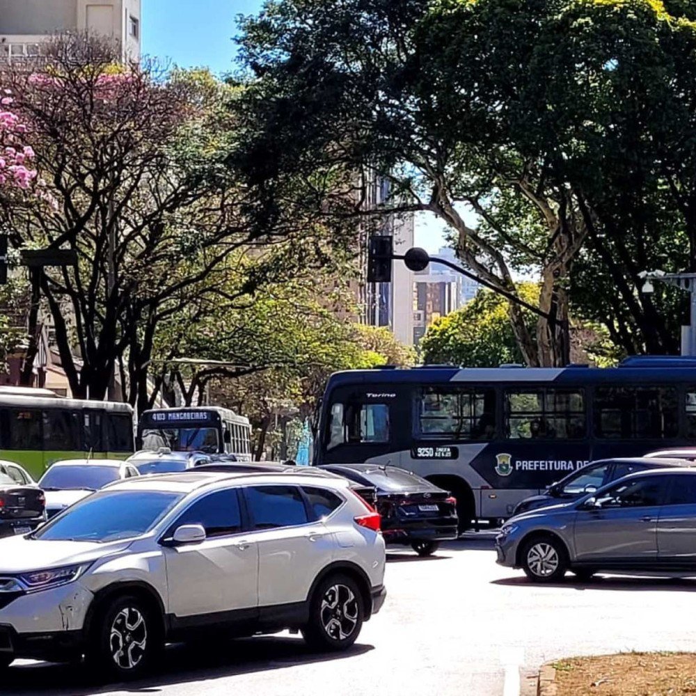 Trânsito de BH se intensifica na Região Centro-Sul minutos antes do jogo
