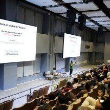 Hablla leva debate sobre IA e WhatsApp à América Latina - DINO