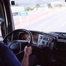Transportadoras incluem saúde mental na gestão de riscos - DINO