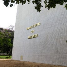 Contador de Goiânia explica como abrir empresas em 24h - DINO