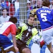 França e Paraguai se reencontram após 28 anos em jogo que ‘poderia mudar’ destino do Brasil na Copa
