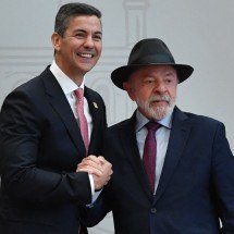 Lula pede um minuto de silêncio para vítimas de terremotos - DANIEL DUARTE / AFP