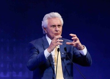 Ronaldo Caiado vai anunciar Gilberto Kassab como vice nesta quarta-feira -  (crédito: SERGIO LIMA/AFP)