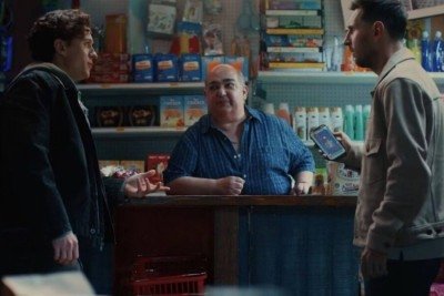 Messi estrela comercial de 'Homem-Aranha: Um Novo Dia' com Tom Holland -  (crédito: Tupi)