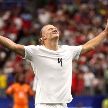 Haaland, próximo rival do Brasil, coleciona bolsas de luxo e livros raros -  Getty Images via AFP