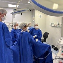 Hospital Papa Francisco realiza primeira cirurgia por vídeo  - DINO