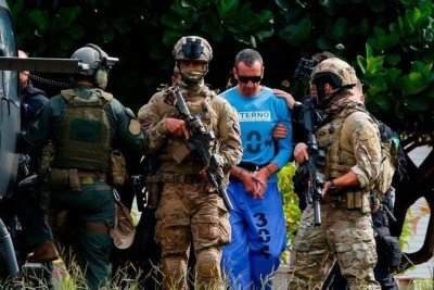 Para Peter Neumann, decisão americana de classificar facções como organizações terroristas revela um problema mais profundo do que a própria expansão do conceito de terrorismo -  (crédito: AFP via Getty Images)
