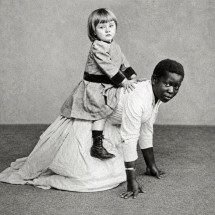 Brincando de ser racista