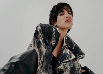 Clau lança seu aguardado álbum 'acho que sou romântica' -  (crédito: Vic Britto)
