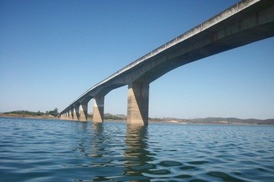 No início das obras, o tráfego na ponte funcionará em sistema de pare e siga -  (crédito: Governo de Minas/Divulgação)