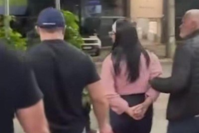 A suspeita de matar o casal de idosos em Belo horizonte confessou ter cometido o crime para roubar itens de valor do apartamento deles -  (crédito: Reprodução)