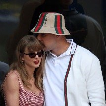 Taylor Swift e Travis Kelce já estão casados, diz site -  Getty Images via AFP
