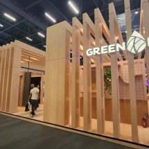 Greenplac MDF doa estande da ForMóbile 2026 à ONG Construide - DINO