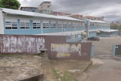 O caso ocorreu durante uma festa junina na Escola Municipal Dom Oscar de Oliveira -  (crédito: Reprodução/Google StreetView)