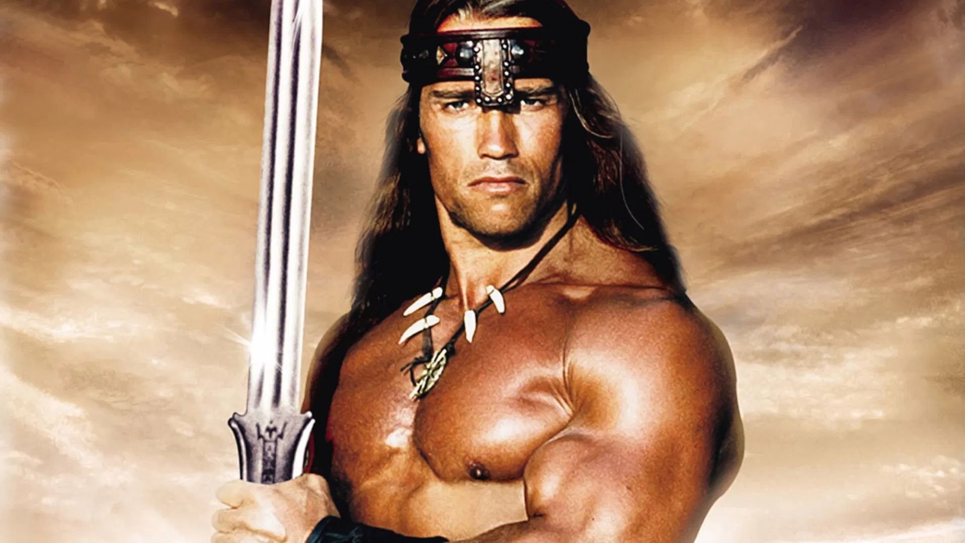 Arnold Schwarzenegger no papel ic&ocirc;nico de Conan, o B&aacute;rbaro, que ele se prepara para reviver em um novo filme da saga. -  (crédito: Divulga&ccedil;&atilde;o)