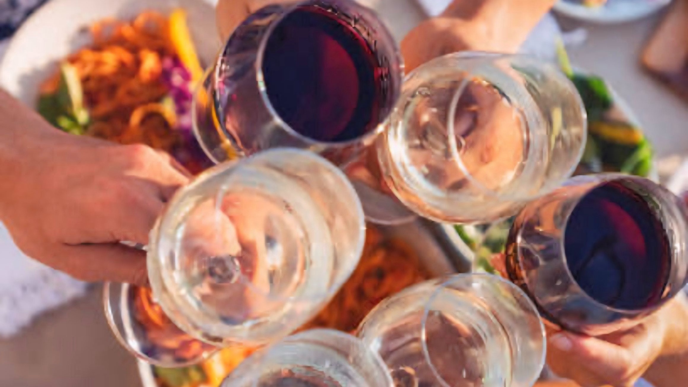 Vinhos finos e momentos de qualidade esperam o p&uacute;blico no festival Inverno, Vinhos &amp; Blues em Belo Horizonte. -  (crédito: Divulga&ccedil;&atilde;o)